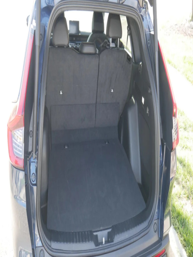 Honda CR-V Luggage Test: How much cargo space?